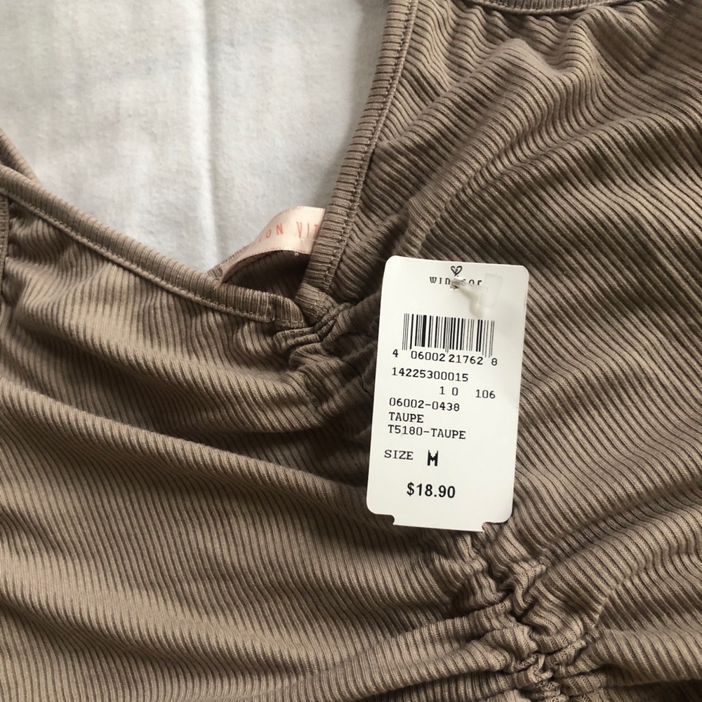 Windsor Drawstring Crop Top - Picture 2 of 3